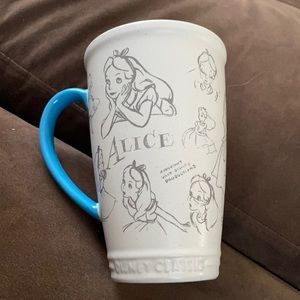 Disney -Alice in Wonderland Mug